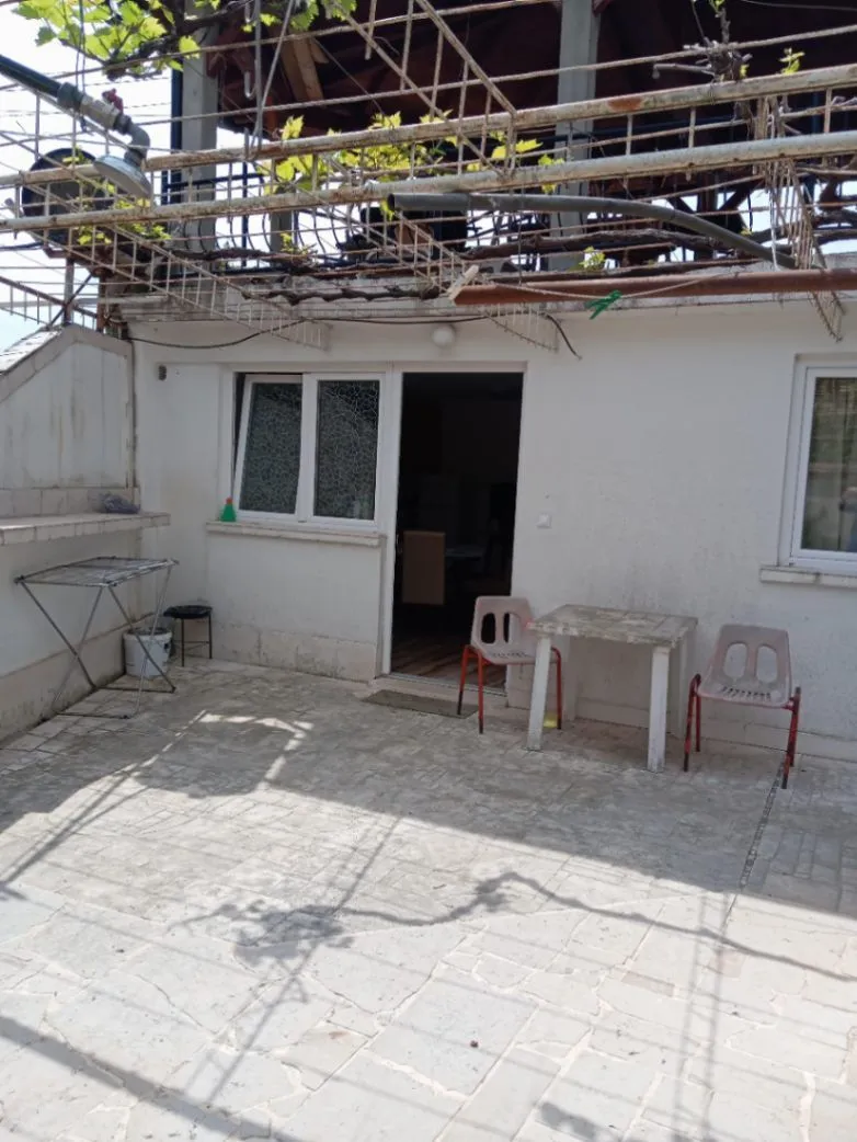 Izdavanje, dvosoban stan, 35m², Herceg Novi, Crna Gora
