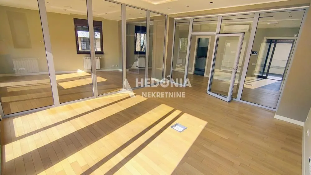 Izdavanje, poslovni prostor, 108m², Lion, Zvezdara Sve Podlokacije