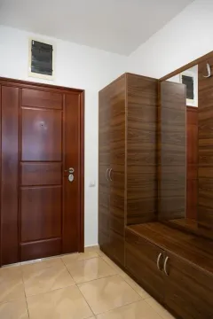 Prodaja, jednosoban stan, 65m², Lazi, Budva - image 4