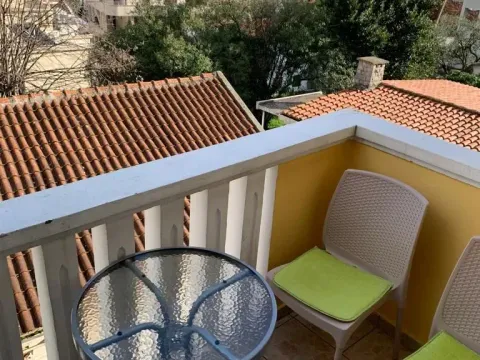 Rent, one bedroom apartment, 50m², Budva, Crna Gora - image 25