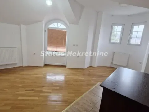 Prodaja, kuća, 338m², Sremska Kamenica, Petrovaradin - image 9