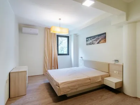 Prodaja, trosoban stan, 234m², Bečići, Budva - image 26