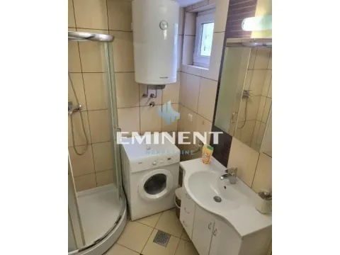 Izdavanje, trosoban stan, 75m², Banovo Brdo, Beograd - image 12