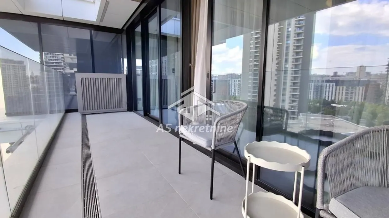 Izdavanje, dvosoban stan, 70m², Savski Venac, Beograd