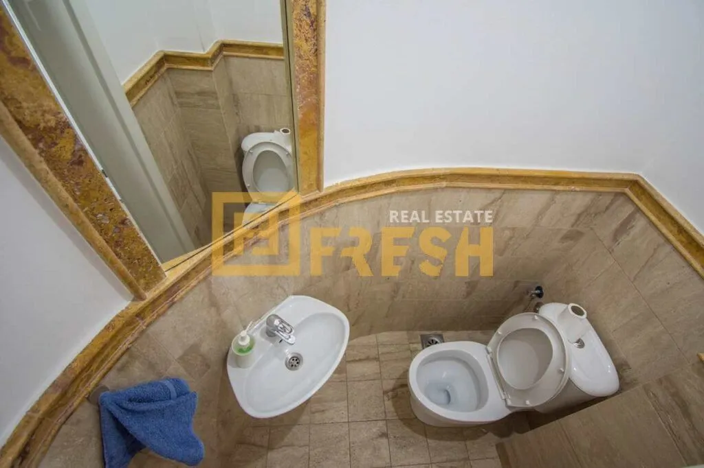 Prodaja, kuća, 550m², Zabjelo, Podgorica