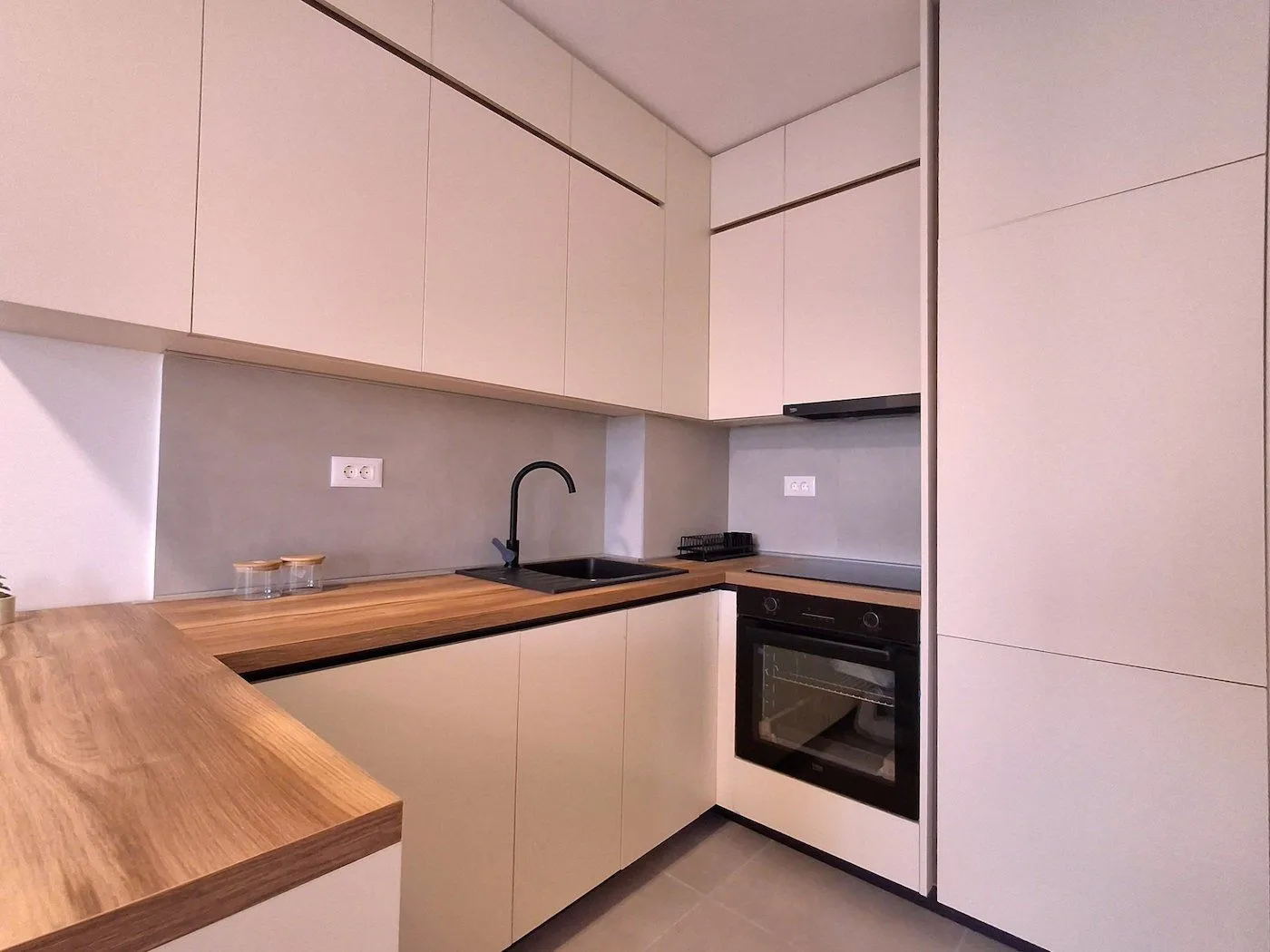 Rent, apartment, 46m², Stari Aerodrom, Podgorica