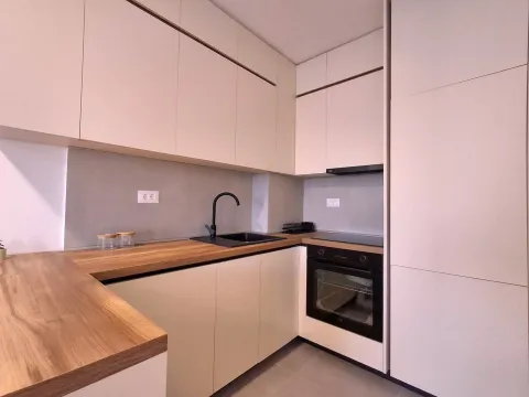 Rent, apartment, 46m², Stari Aerodrom, Podgorica - image 7