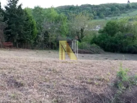 Prodaja, plac, 2900m², Irig, Srbija - image 1