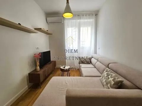 Rent, one bedroom apartment, 38m², Centar, Bar - image 17