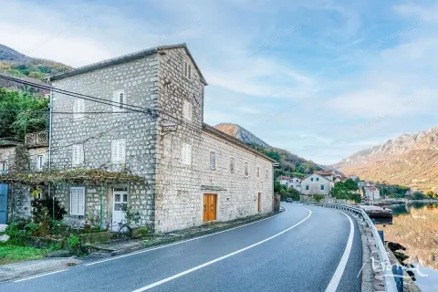 Sale, house, 126m², Kostanjica, Kotor - image 16