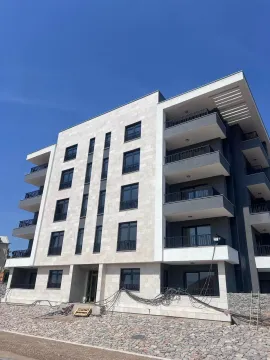 Prodaja, dvosoban stan, 89m², Gorica C, Podgorica - image 2