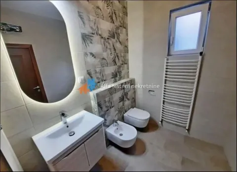 Izdavanje, stan, 172m², Vračar Sve Podlokacije, Beograd - image 15