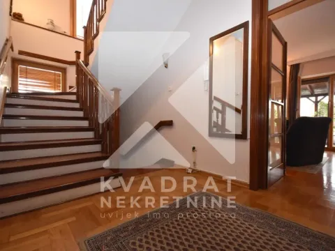 Rent, house, 300m², Ibričevina, Podgorica - image 18