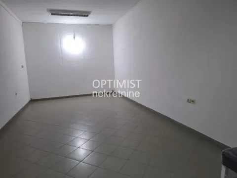 Rent, office space, 115m², Batajnica, Beograd - image 2