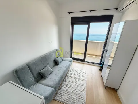 Izdavanje, dvosoban stan, 67m², Bečići, Budva - image 6