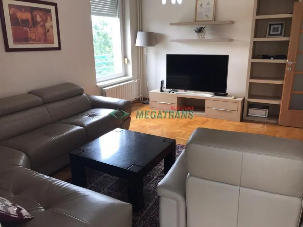Izdavanje, trosoban stan, 97m², Novi Beograd Blok 29, Novi Beograd Sve Podlokacije