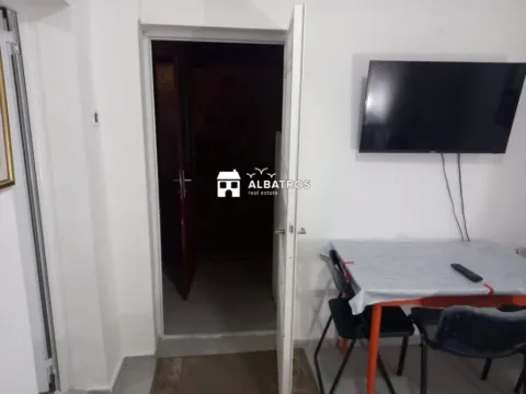 Izdavanje, jednosoban stan, 50m², Šušanj, Bar - image 2