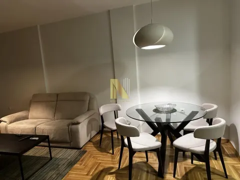 Izdavanje, trosoban stan, 66m², Nova Detelinara, Novi Sad Sve Podlokacije