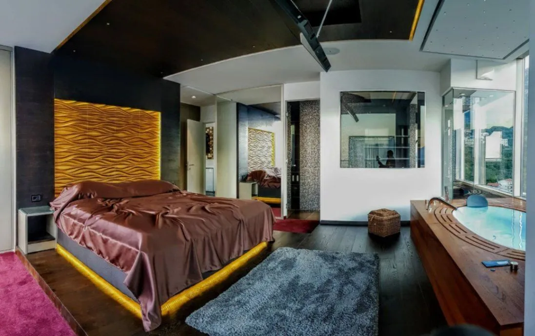 Sale, two bedroom apartment, 168m², Bečići, Budva
