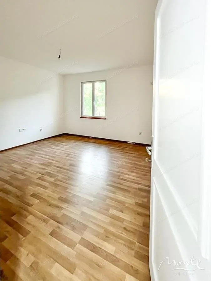 Sale, two bedroom apartment, 177m², Šušanj, Bar