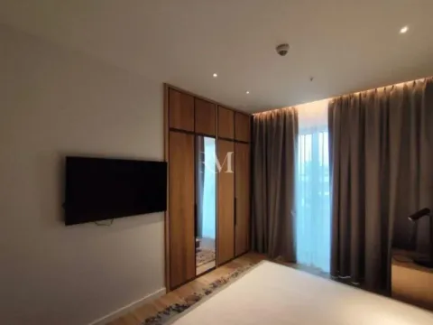 Izdavanje, dvosoban stan, 95m², Boka Place, Tivat - image 8