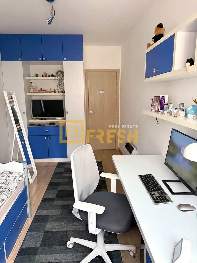 Prodaja, trosoban stan, 72m², City Kvart, Podgorica