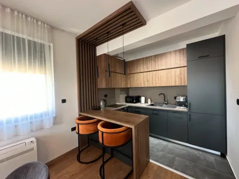 Rent, two bedroom apartment, 90m², Seljanovo, Tivat - image 6