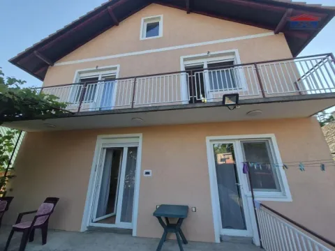 Izdavanje, kuća, 253m², Sremska Kamenica, Petrovaradin - image 28