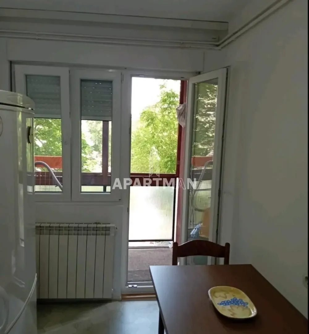 Prodaja, jednosoban stan, 33m², Banovo Brdo, Beograd