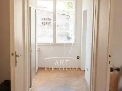 Prodaja, trosoban stan, 104m², Vračar Hram, Vračar Sve Podlokacije - image 7