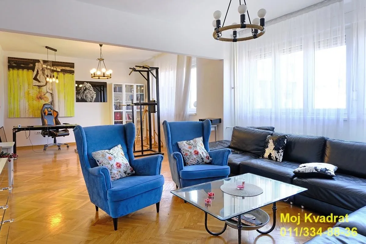 Izdavanje, trosoban stan, 93m², Savski Venac, Beograd