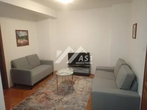 Izdavanje, dvosoban stan, 60m², Centar, Novi Sad - image 8