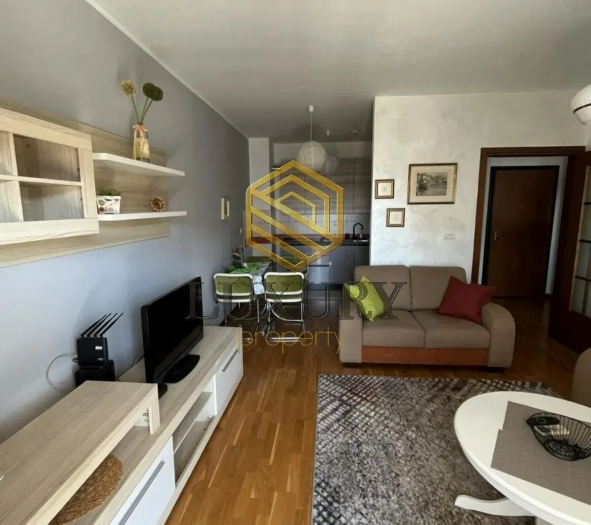 Rent, one bedroom apartment, 51m², City Kvart, Podgorica