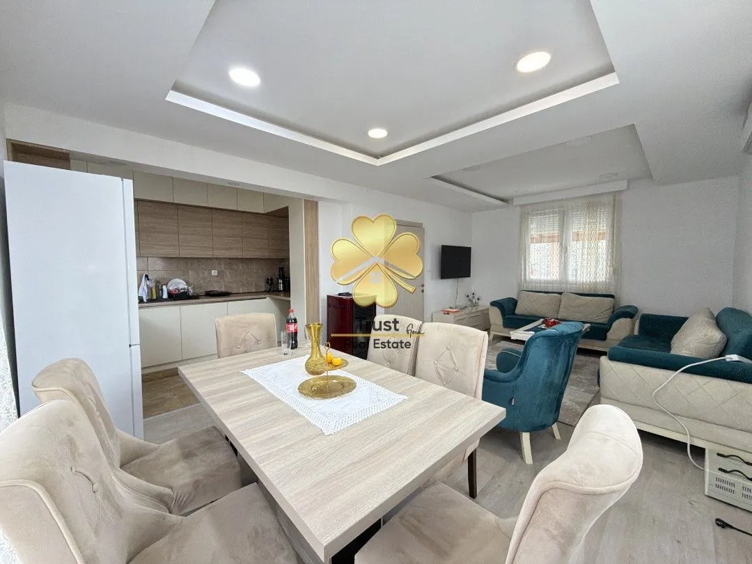Izdavanje, kuća, 170m², Donji Kokoti, Podgorica