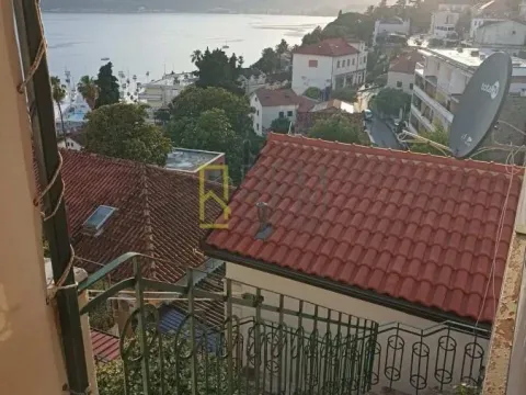 Prodaja, jednosoban stan, 40m², Herceg Novi, Crna Gora - image 1