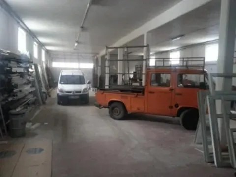 Izdavanje, poslovni prostor, 430m², Altina, Beograd - image 2