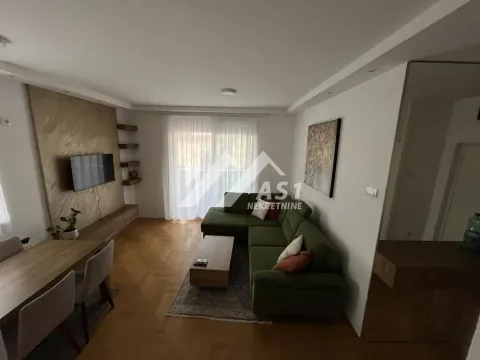 Izdavanje, trosoban stan, 65m², Novo naselje, Novi Sad - image 4