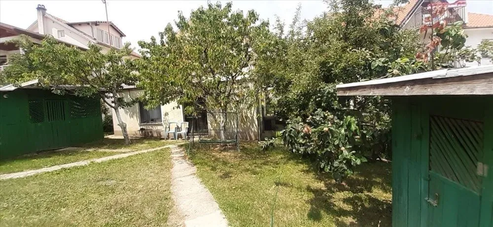 Prodaja, kuća, 200m², Sremčica, Beograd