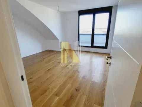 Prodaja, četvorosoban stan, 170m², Grbavica, Novi Sad Sve Podlokacije - image 17