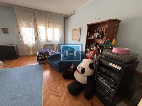 Prodaja, kuća, 344m², Levač, Jagodina - image 24