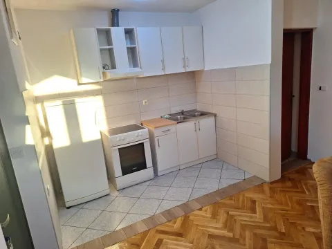Rent, one bedroom apartment, 45m², Zabjelo, Podgorica - image 6