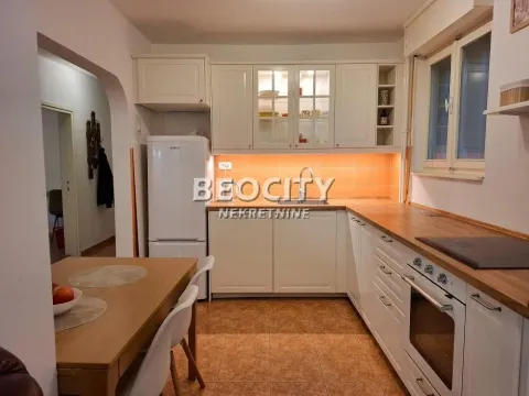 Rent, four bedroom apartment, 80m², Dorćol Sve Podlokacije, Beograd