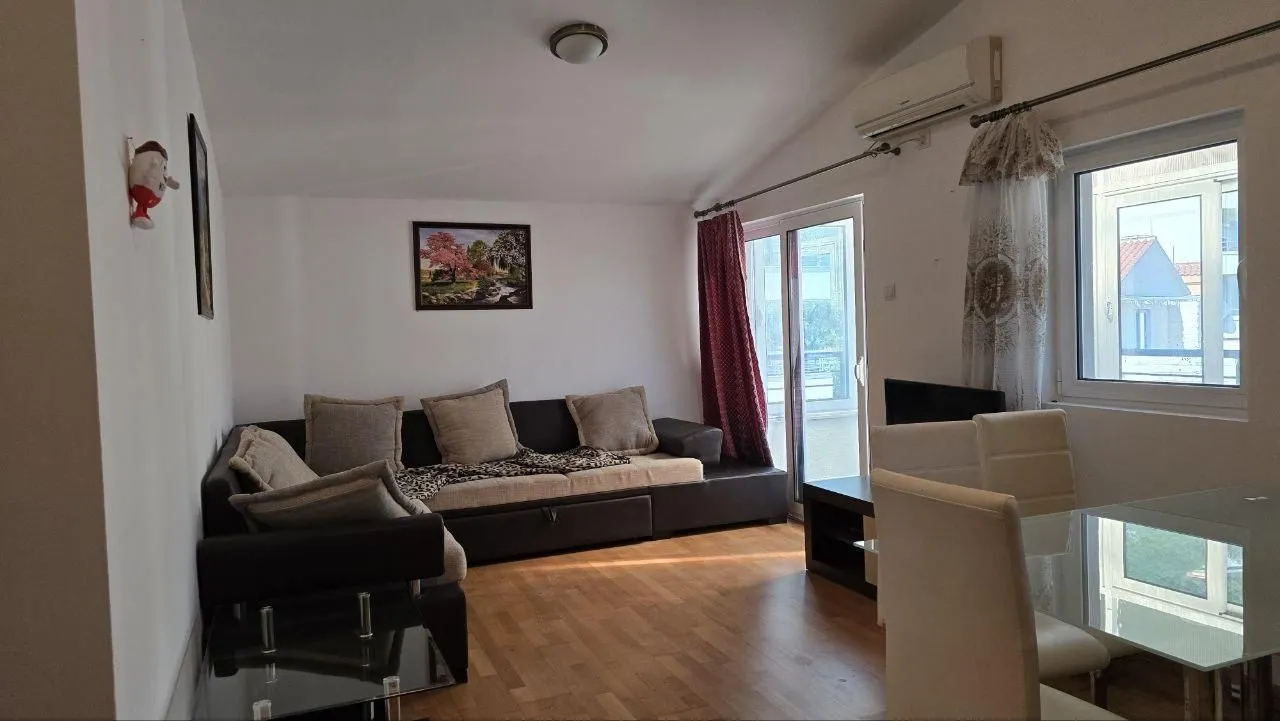 Sale, two bedroom apartment, 74m², Petrovac, Budva