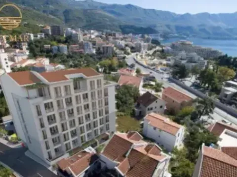 Prodaja, jednosoban stan, 42m², Bečići, Budva - image 11