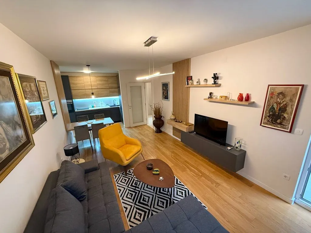 Rent, one bedroom apartment, 49m², Central Point, Podgorica