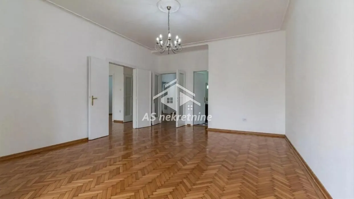 Rent, apartment, 136m², Stari Grad, Beograd