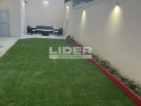 Sale, house, 195m², Čukarica, Beograd - image 16