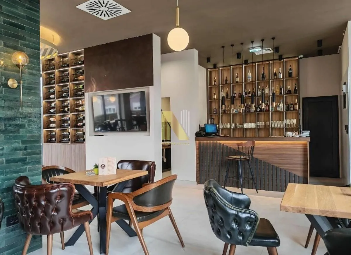 Sale, office space, 97m², Banja Vrdnik, Irig