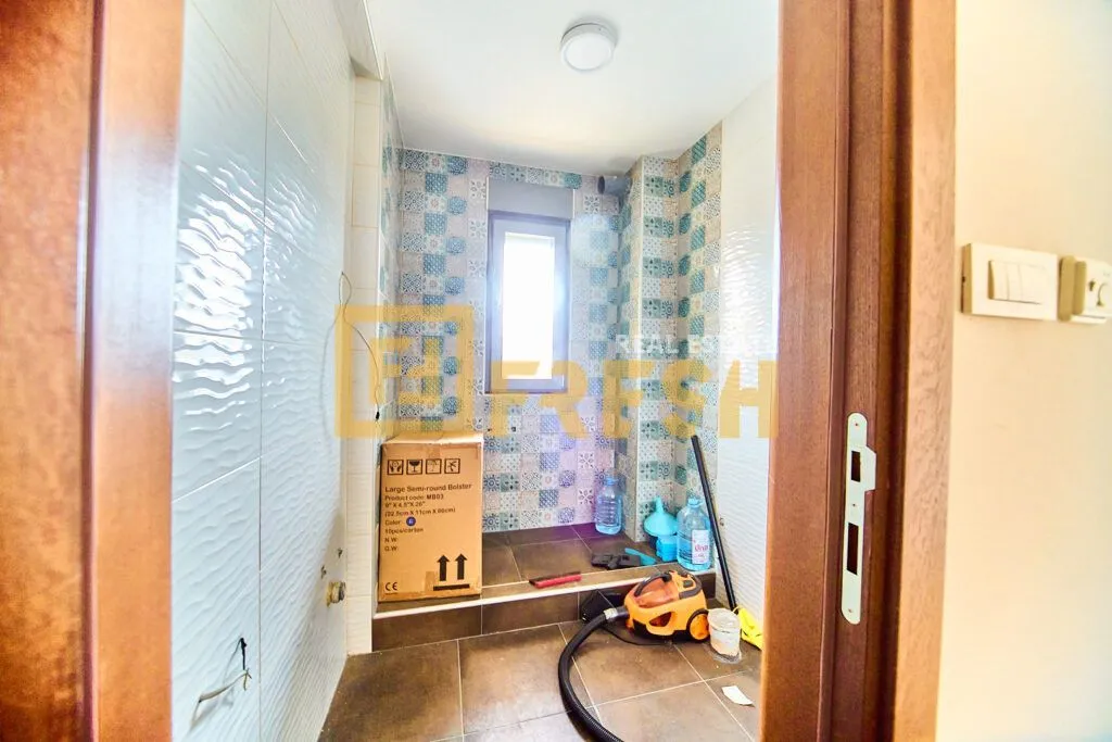 Rent, office space, 85m², Krivi Most, Podgorica