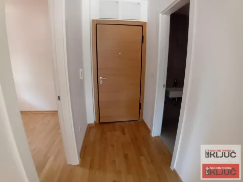 Sale, two bedroom apartment, 40m², Telep, Novi Sad Sve Podlokacije - image 9